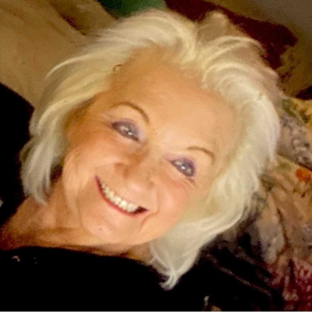 Meet your Posher, Sheila
